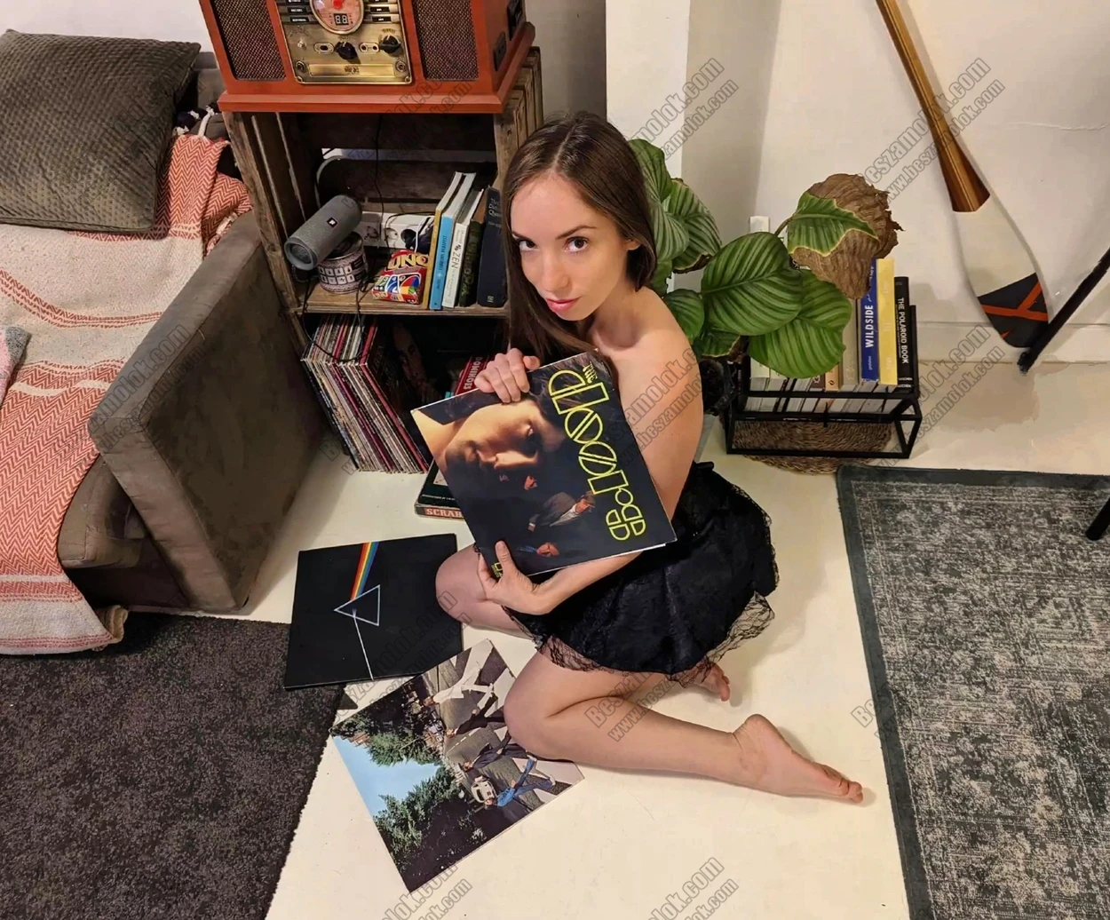 Nina - +36 30 448 9038 - erotikus csuszkamasszazs foto
