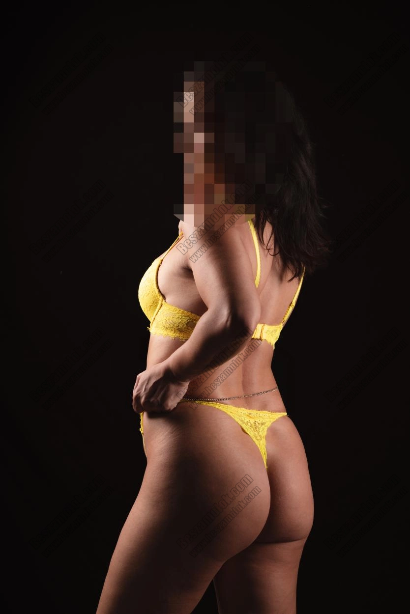 Maja csuszkamasszazs hirdeto kepes profil - erotikus-csuszkamasszazs.hu Maja - +36 70 545 2186 - erotikus csuszkamasszazs foto