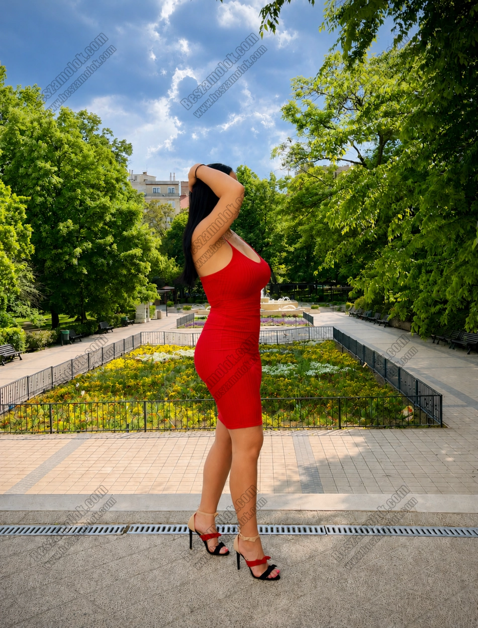 PANNI - +36 30 538 3159 - erotikus csuszkamasszazs foto