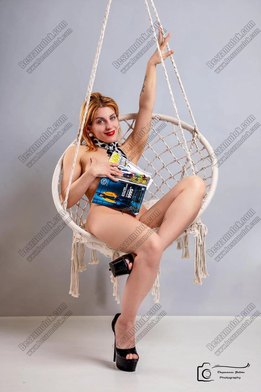Sensual Valentina - +36 70 238 9560 - erotikus csuszkamasszazs foto